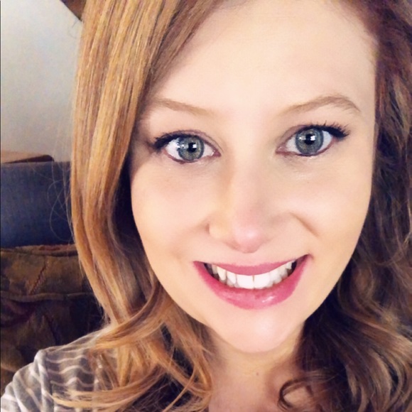 Meet your Posher, Kristina - Picture 1 of 1